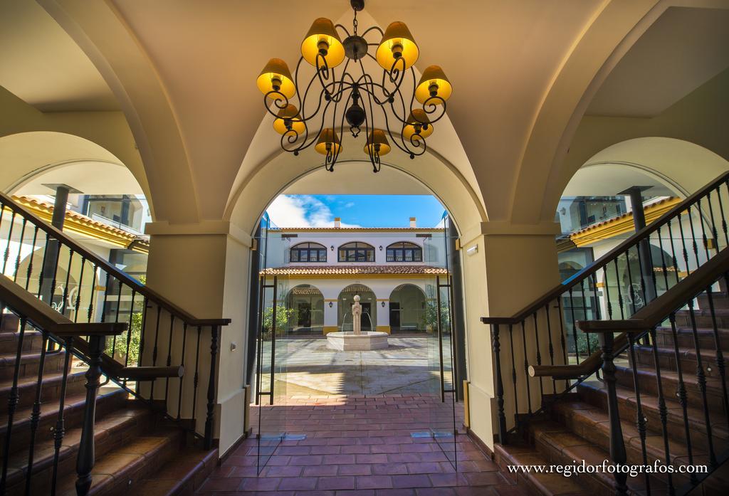 Hospedium Hotel Cortijo Santa Cruz Villanueva De La Serena Exterior foto